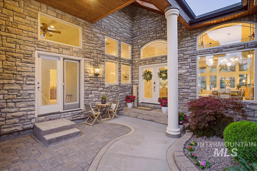 326 W River Trail Dr