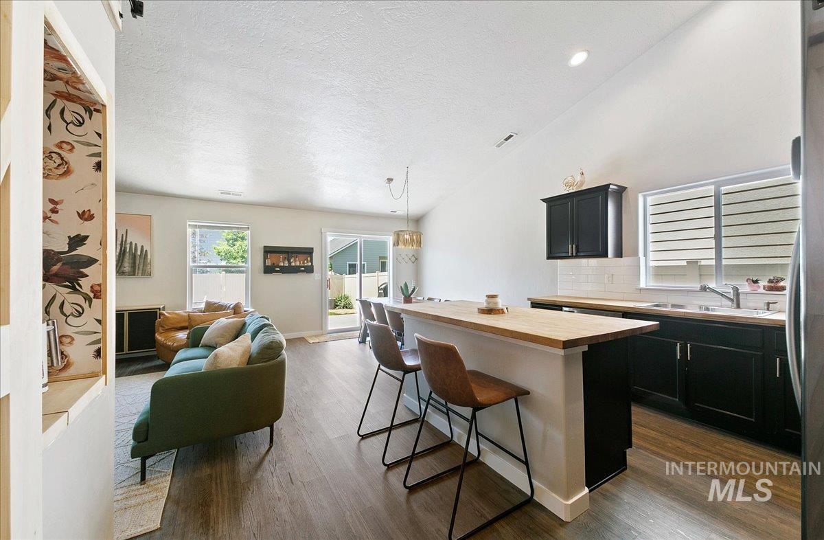 5053 N Maplestone Ave.
