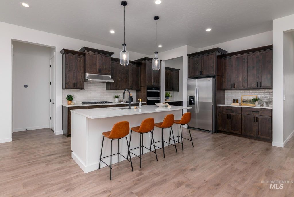 Photo of 3773 N Kelseyville Way, Star, ID 83669 (MLS # 98990984)