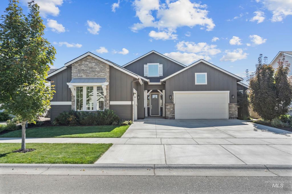 Photo of 2935 E Renwick Ct, Meridian, ID 83642 (MLS # 98963400)