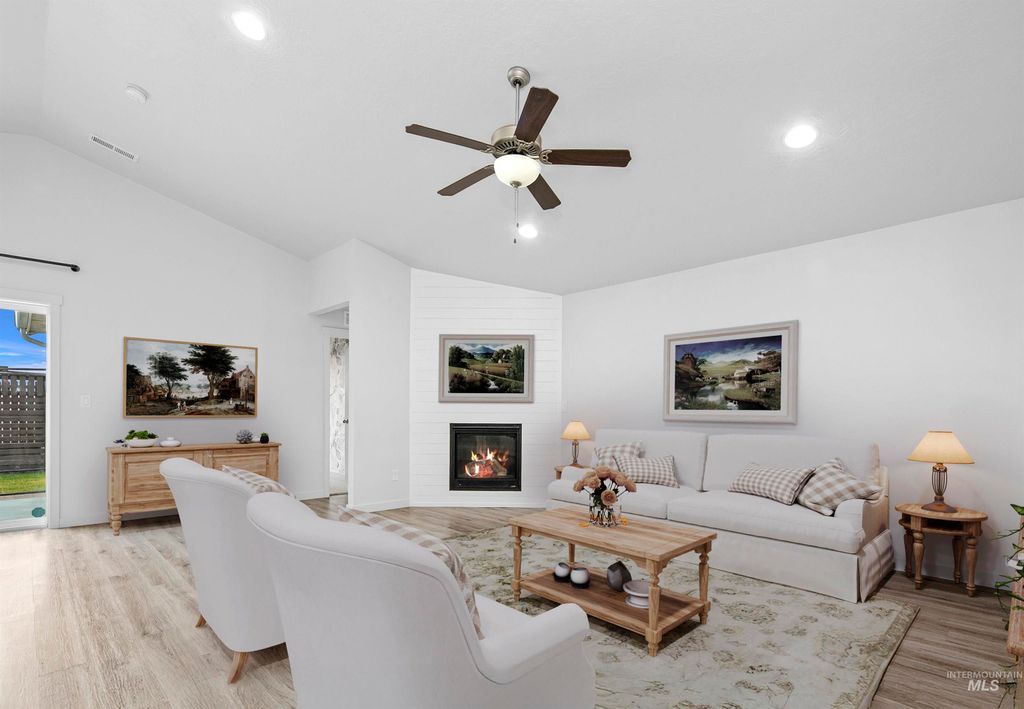 Photo of 15423 N Shiko Way, Nampa, ID 83651 (MLS # 98979090)