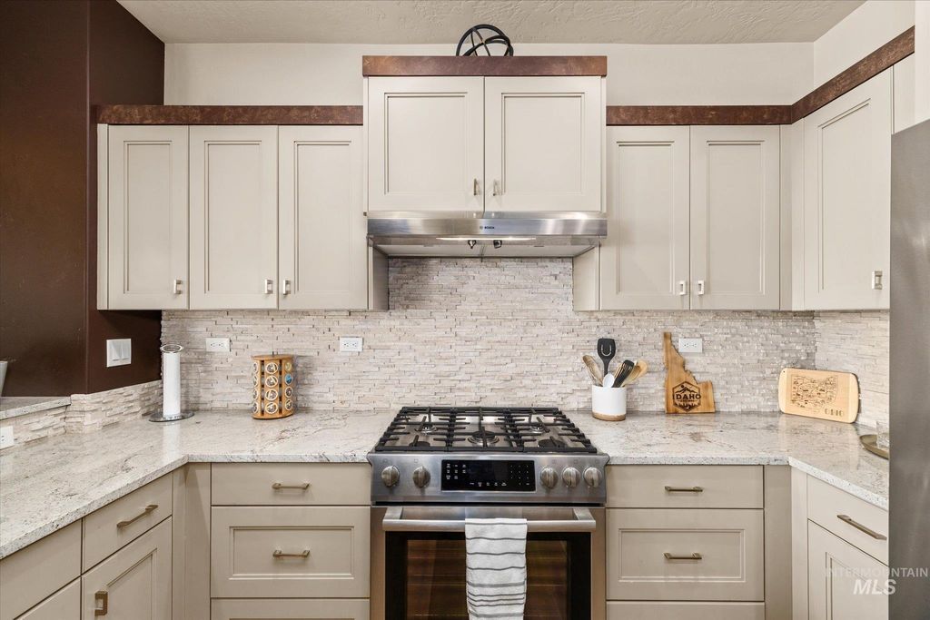 Photo of 3362 E Exacta Dr, Boise, ID 83716 (MLS # 98981507)