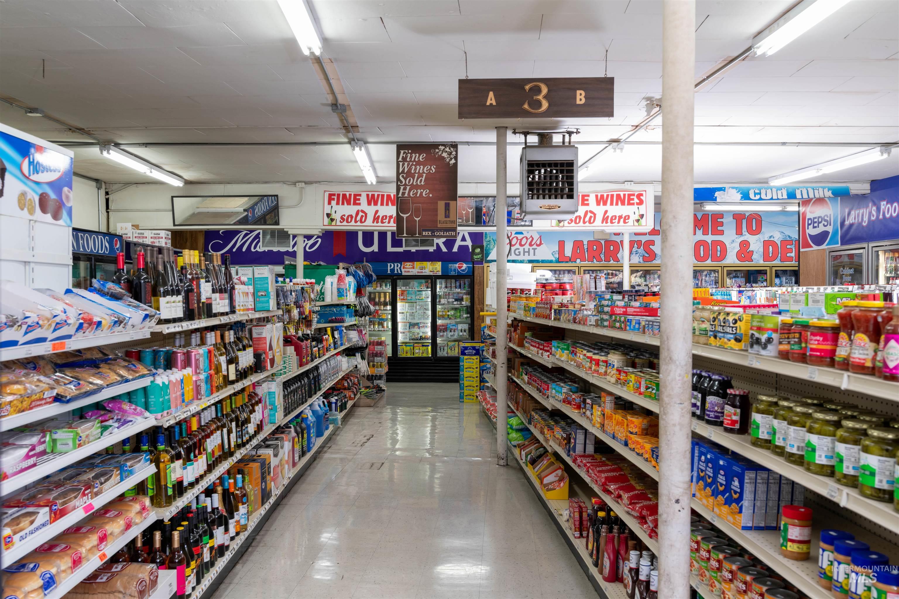 Miscellaneous room with a heating unit