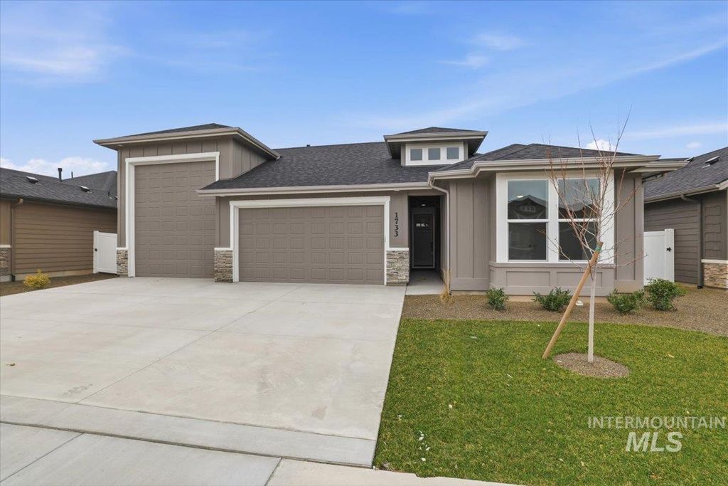 Photo of 1733 Kayak Rd, Emmett, ID 83617 (MLS # 98977779)