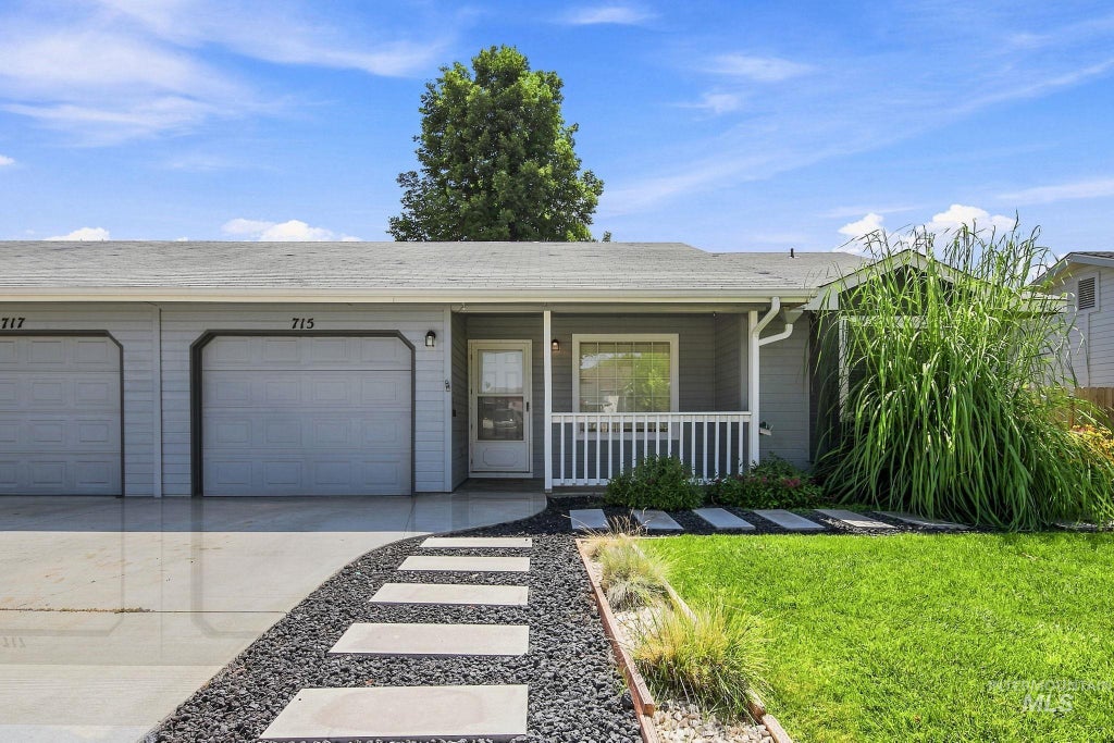 Photo of 715 E. Maryland Ave, Nampa, ID 83686 (MLS # 98998187)