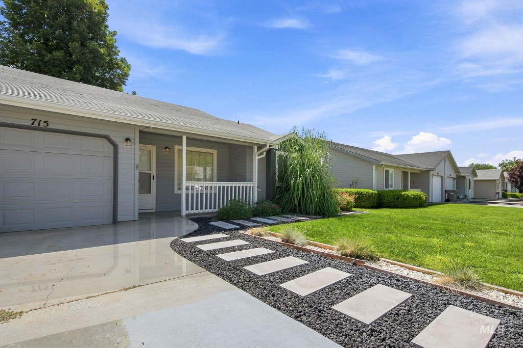 Photo of 715 E. Maryland Ave, Nampa, ID 83686 (MLS # 98998187)