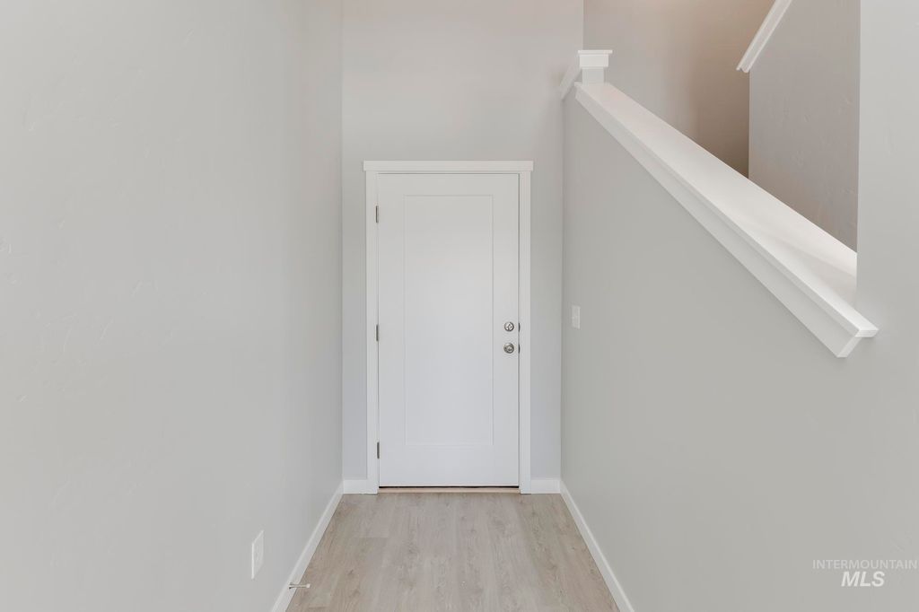 Photo of 117 Caribou St, Horseshoe Bend, ID 83629 (MLS # 98962443)