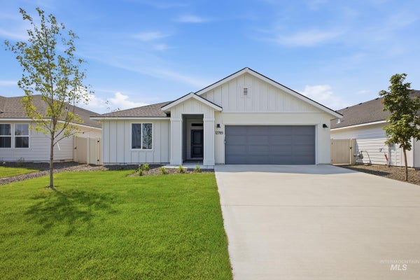 7399 W NEWTOWN DR, EAGLE, ID 83616 - Image 034271a513bccf4150ec3286e582879e/3141352018