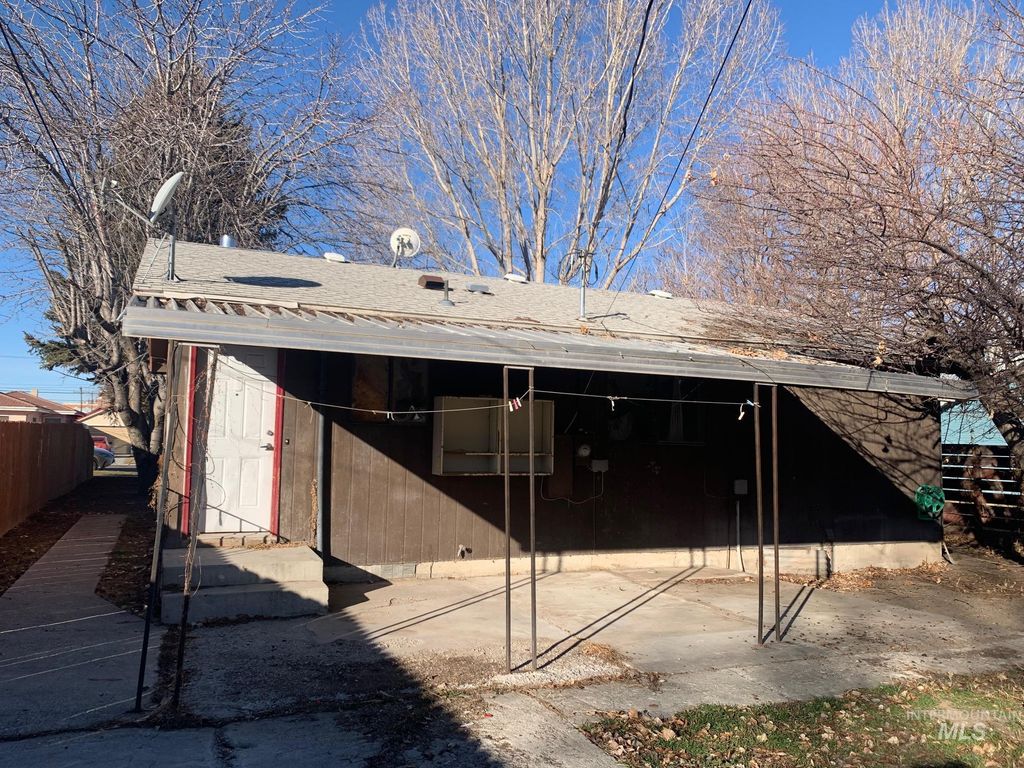 Photo of 1435 Normal Ave, Burley, ID 83318 (MLS # 98972767)