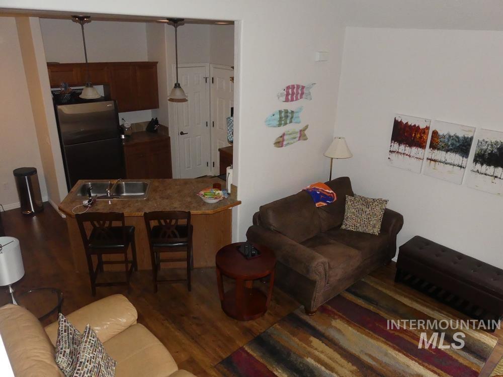 24 Mangum Dr Unit # 1