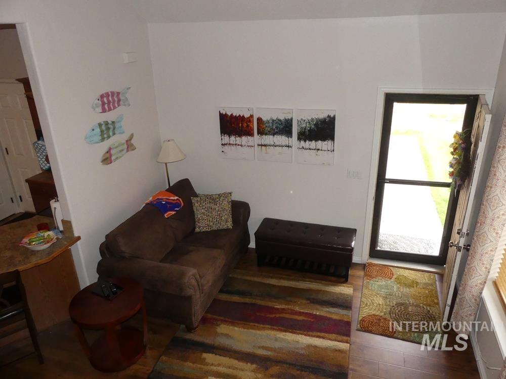 24 Mangum Dr Unit # 1