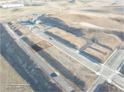 Photo of 1094 Edington Ave (Lot 5, Block 3), Moscow, ID 83843 (MLS # 98934408)