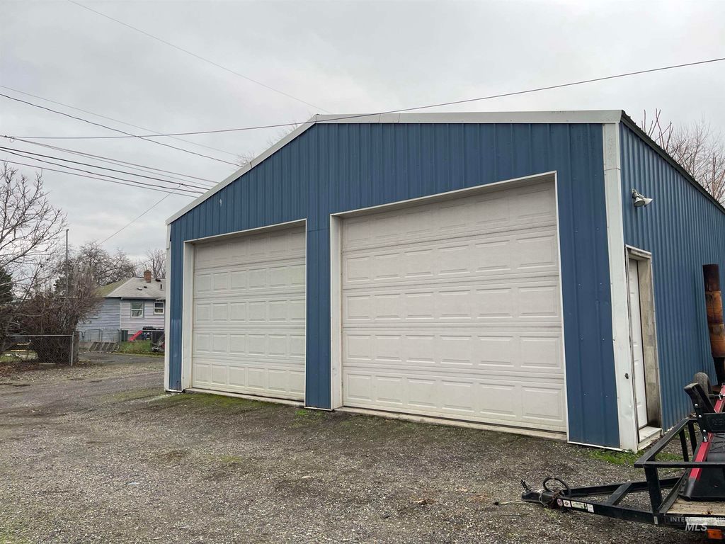 Photo of 1117 15th Street, Clarkston, WA 99403 (MLS # 98968775)