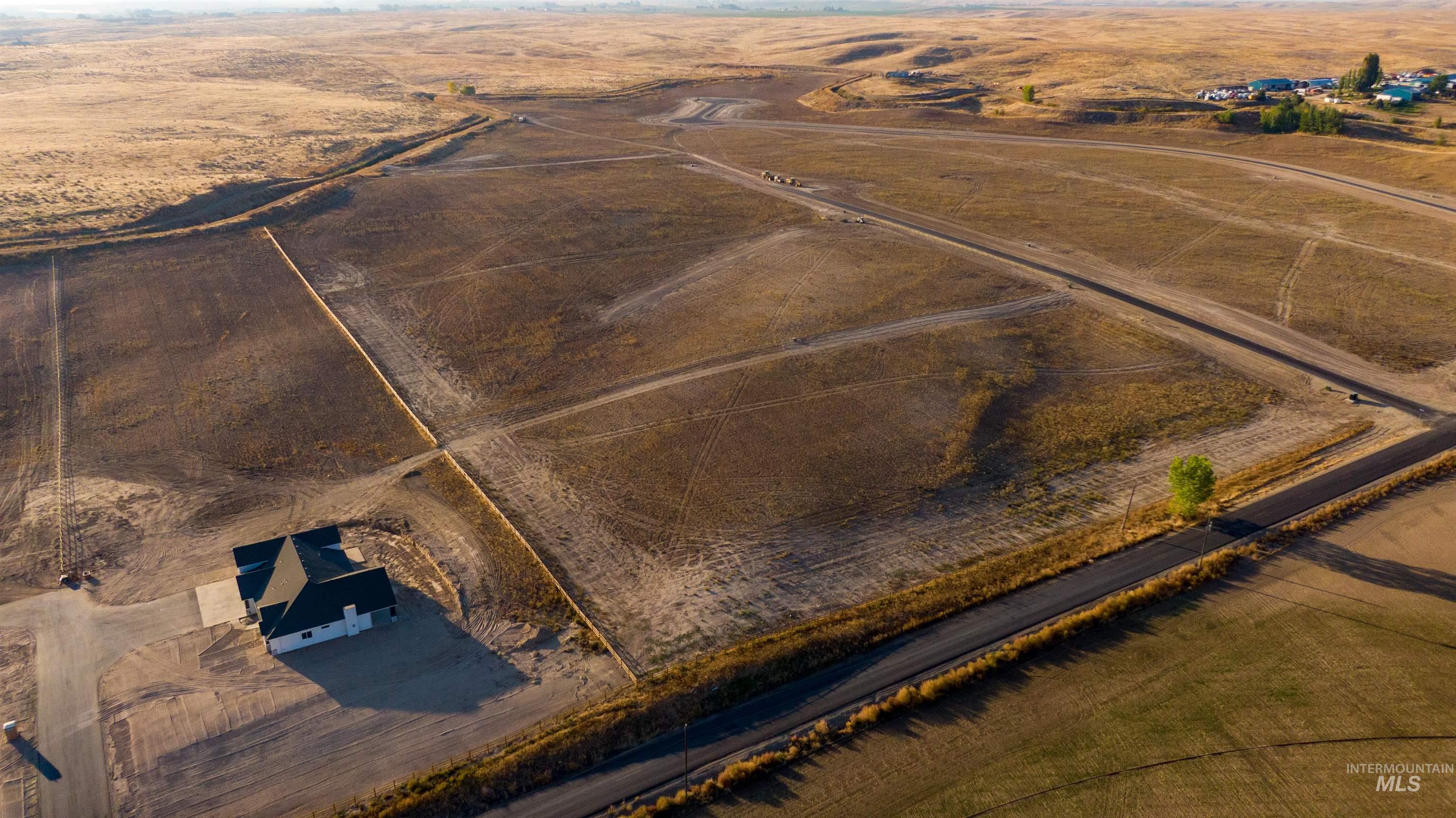 10105 Copperhead Lane