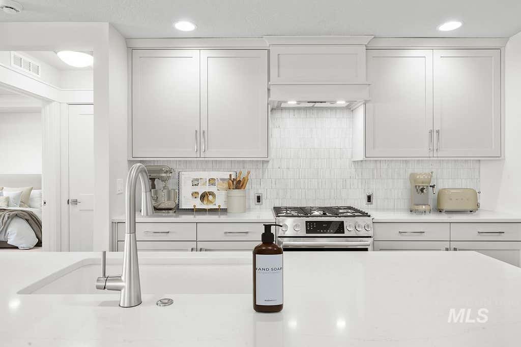 Photo of 7143 S Cascabel Lane, Meridian, ID 83642 (MLS # 98989514)