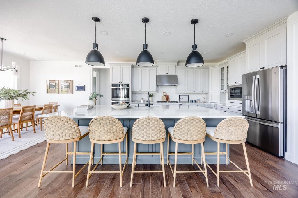 Photo of 7745 W Rockhaven Dr, Eagle, ID 83616 (MLS # 98981709)