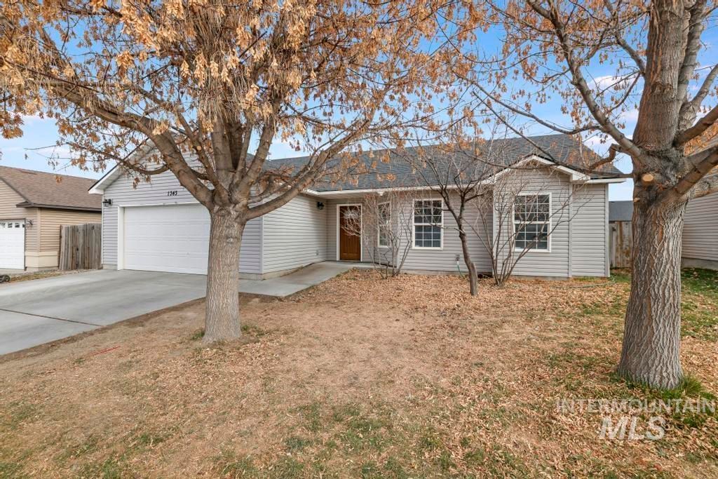 Photo of 1343 Valencia St, Twin Falls, ID 83301 (MLS # 98968945)