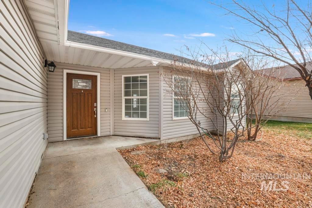 Photo of 1343 Valencia St, Twin Falls, ID 83301 (MLS # 98968945)