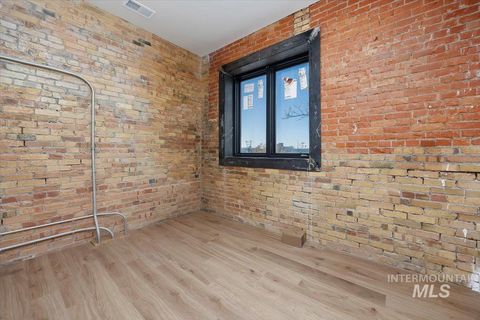 Photo of 150 Main Ave #11, Twin Falls, ID 83301 (MLS # 98966962)