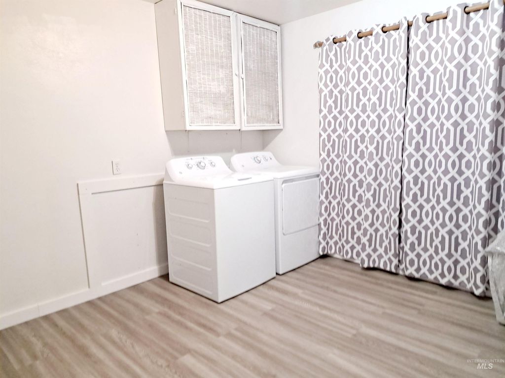 Photo of 207 N Main St, Homedale, ID 83628 (MLS # 98948496)