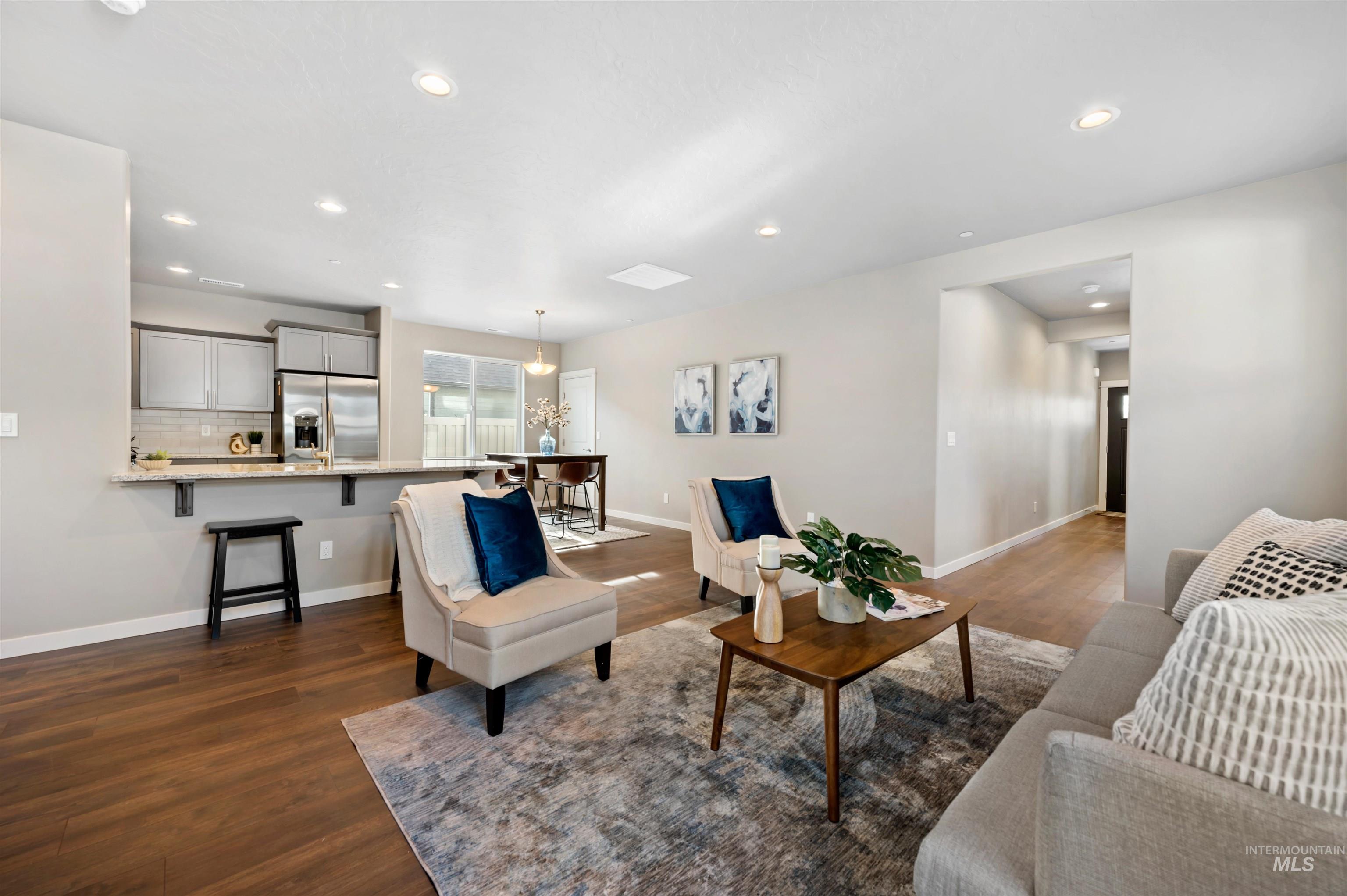 1525 Kenyon Meadow St.