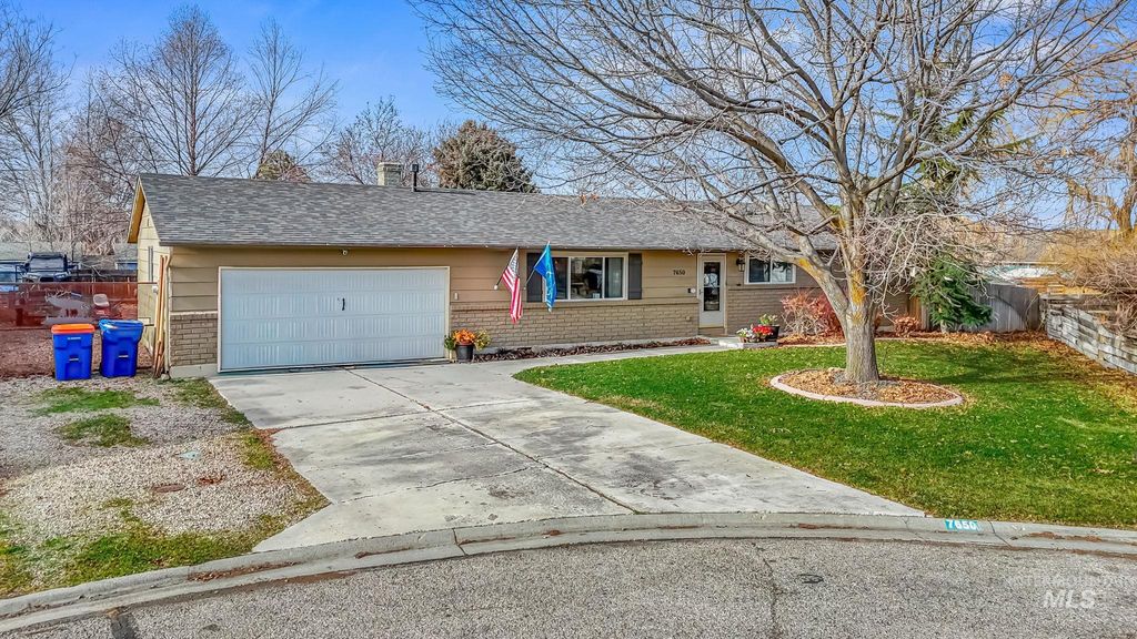 Photo of 7650 W Colt Dr, Boise, ID 83709 (MLS # 98970865)