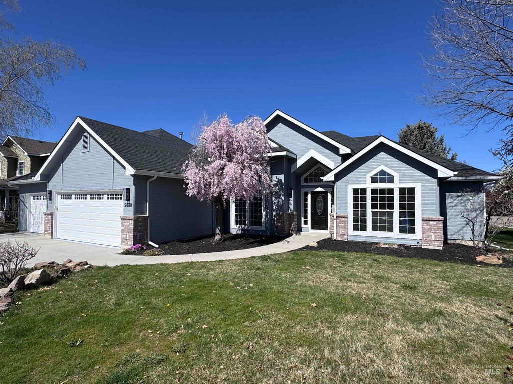 Photo of 9820 W Geronimo St, Boise, ID 83709 (MLS # 98979721)