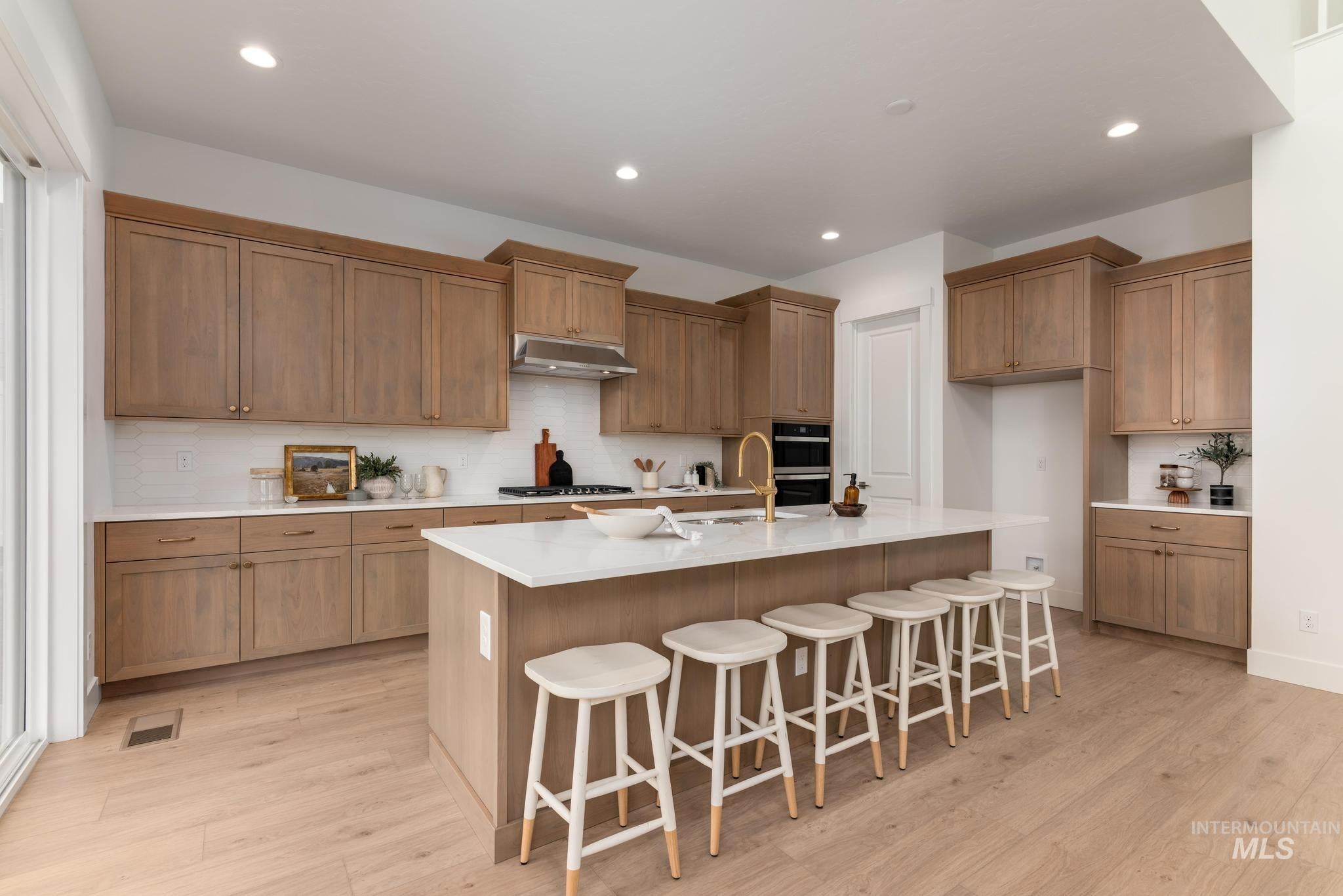 1105 W Paloma Ridge Dr