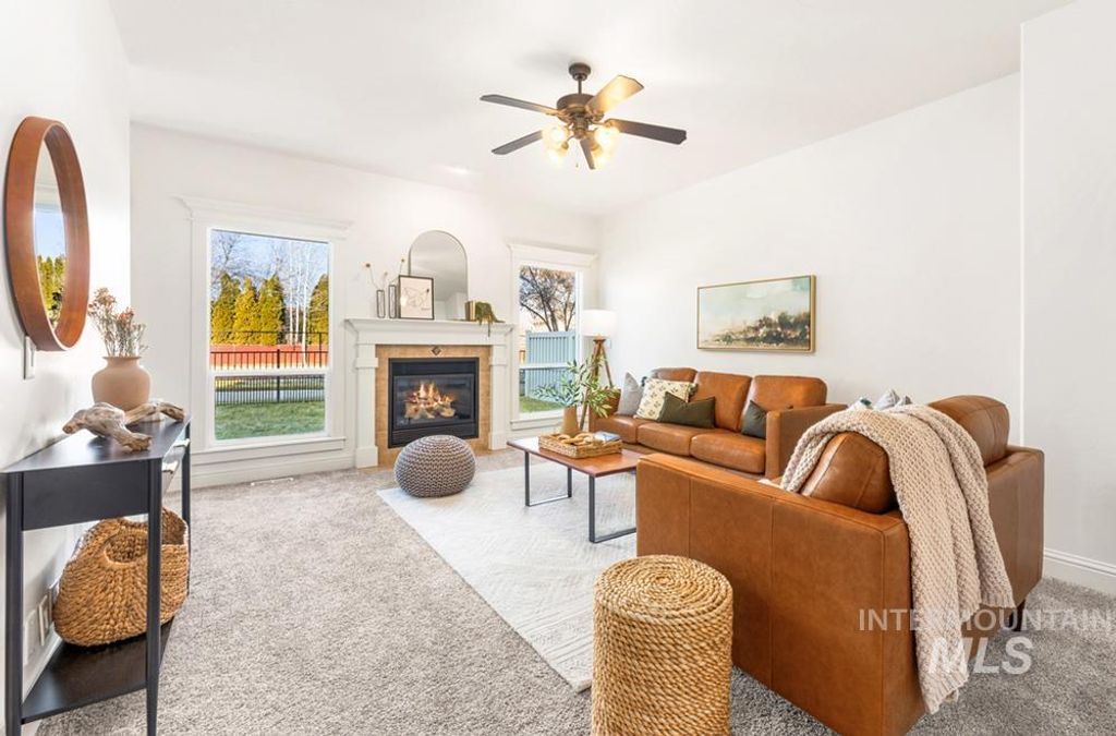 Photo of 1708 E Sagemoor Dr, Meridian, ID 83642 (MLS # 98974428)