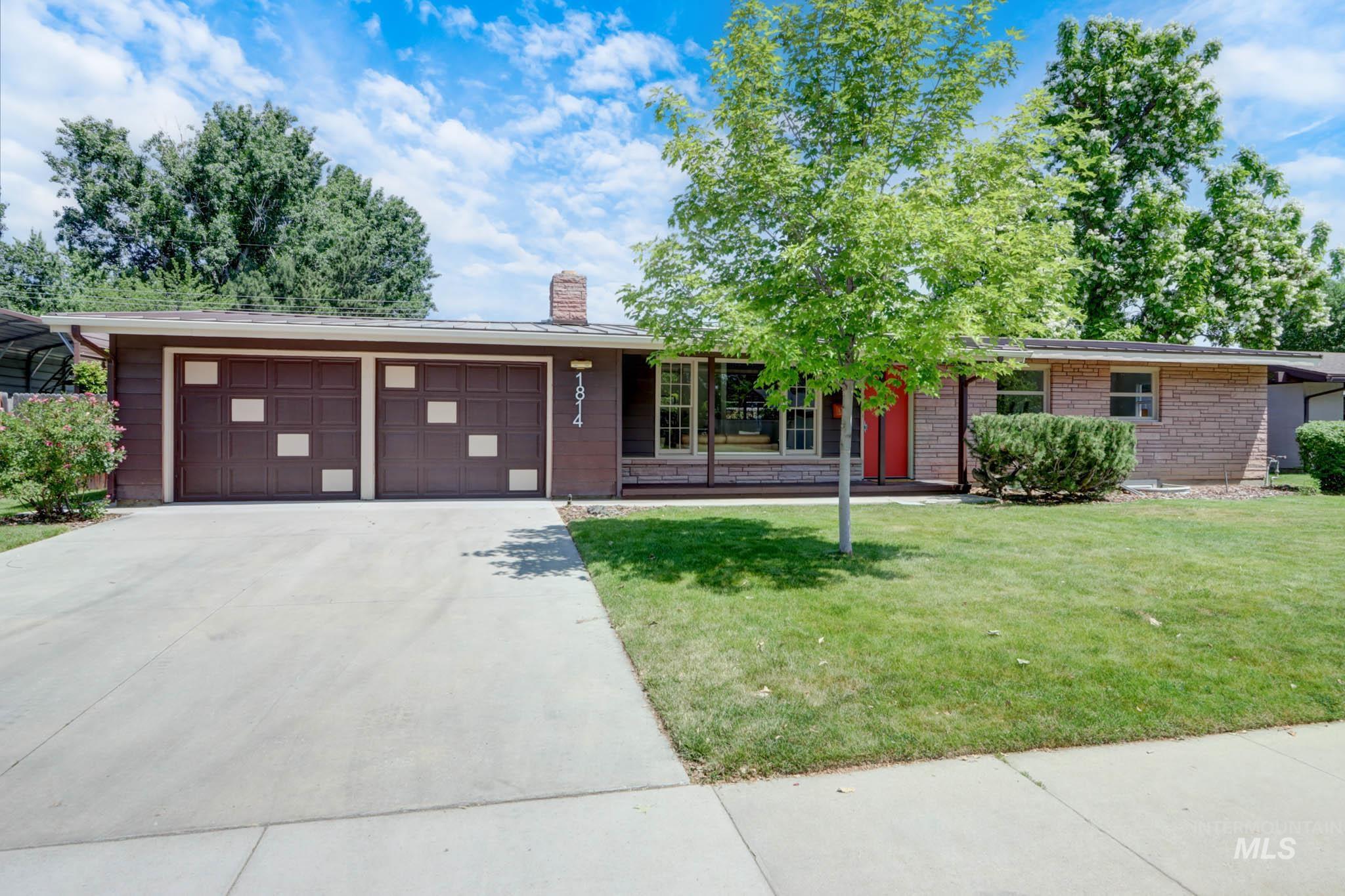 1814 W Suncrest Drive