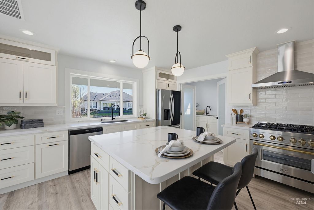 Photo of 1170 N Champions Pl, Eagle, ID 83616 (MLS # 98979730)