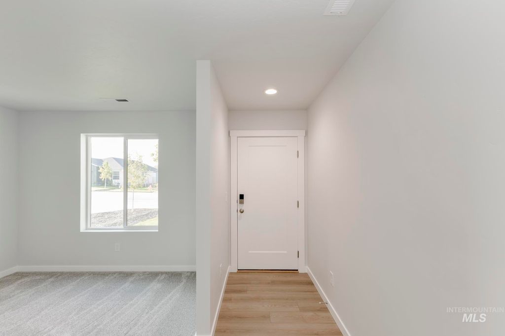 Photo of 18431 N Trumpet Lily Ave, Nampa, ID 83687 (MLS # 98969738)