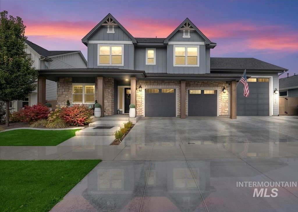 Photo of 11634 W Lilium Street, Star, ID 83669 (MLS # 98972283)