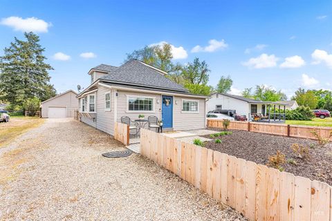 1936 S Leadville Boise ID 83706