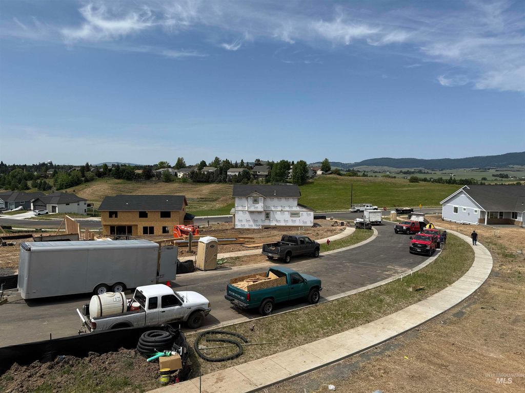 Photo of 418 Ryan Lane, Moscow, ID 83843 (MLS # 98955010)