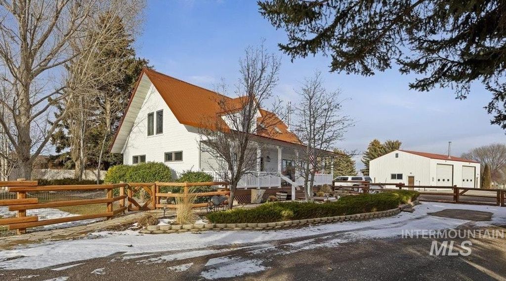 Photo of 3384 4500 E, Murtaugh, ID 83344 (MLS # 98973367)