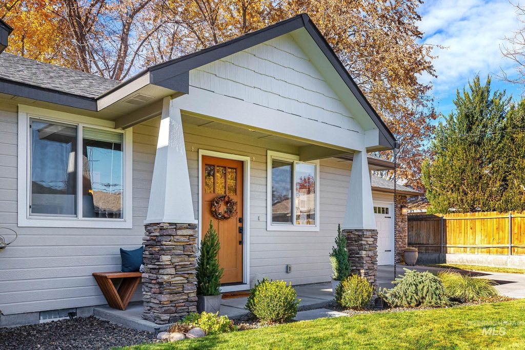 Photo of 5305 N Pierce Park, Boise, ID 83714 (MLS # 98968929)