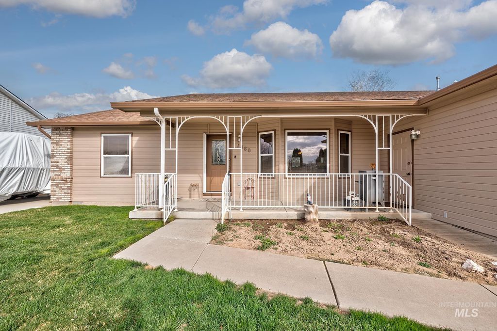 Photo of 1480 W 6th St, Weiser, ID 83672 (MLS # 98979615)