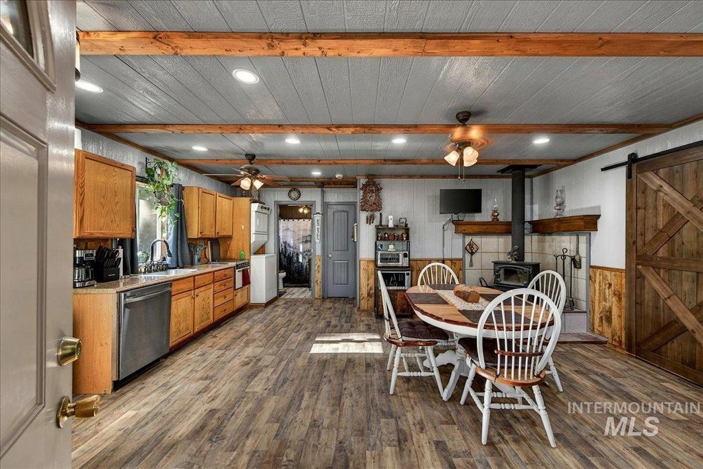 Photo of 7 Rampage Rd, Boise, ID 83716 (MLS # 98981141)