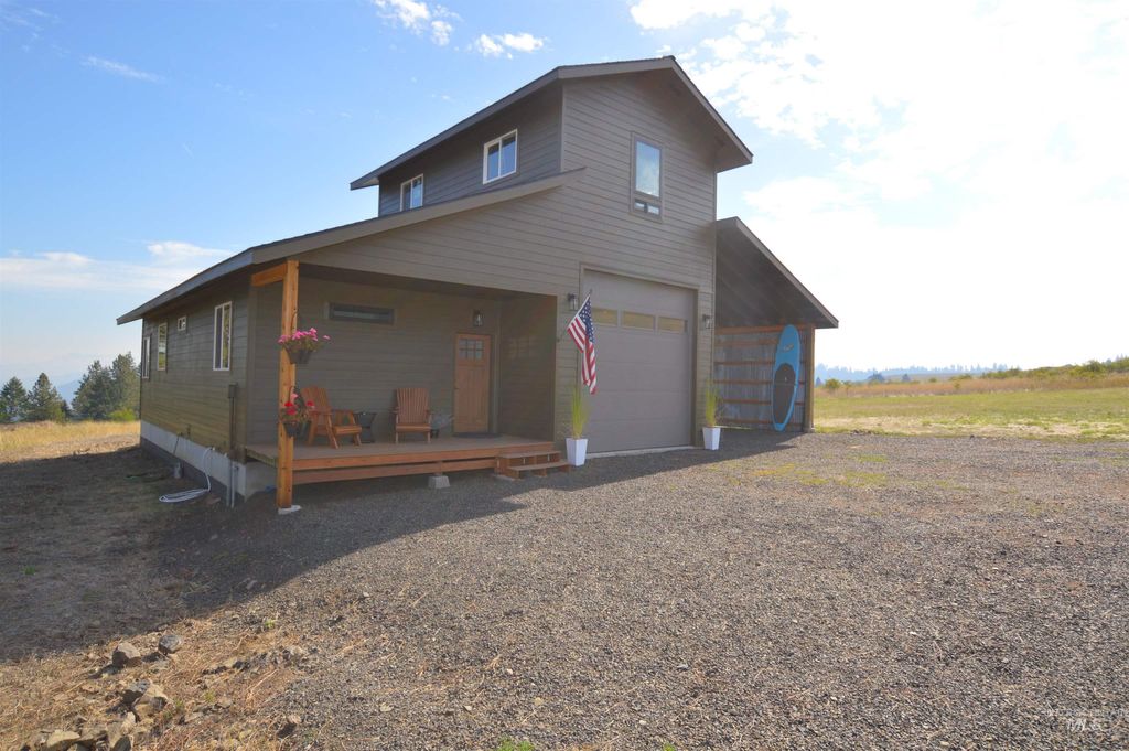 Photo of 271 Mule Deer, Kamiah, ID 83536 (MLS # 98964229)