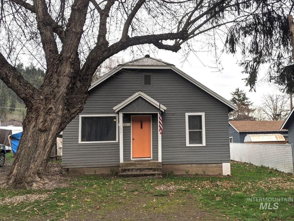 Photo of 220 N F Street, Orofino, ID 83544 (MLS # 98974297)