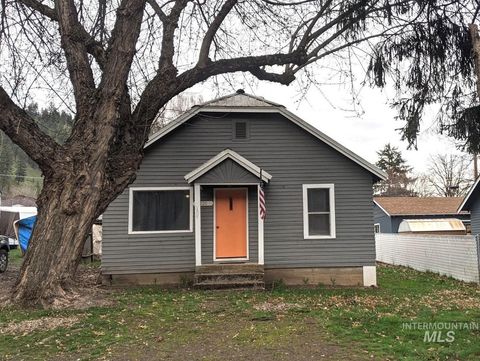 220 N F Street Orofino ID 83544