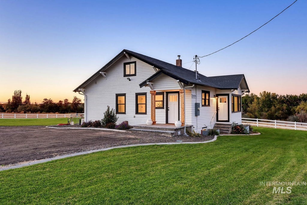 Photo of 11171 Pump Rd, Nampa, ID 83686 (MLS # 99004515)
