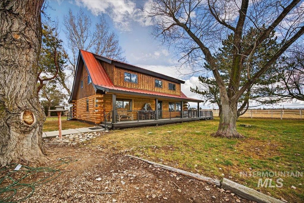 Photo of 3606 E Columbia Rd, Meridian, ID 83642 (MLS # 98973495)