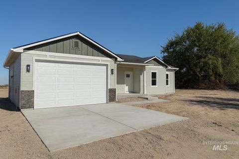 Photo of 2198 Highway 52, Payette, ID 83661 (MLS # 98965902)