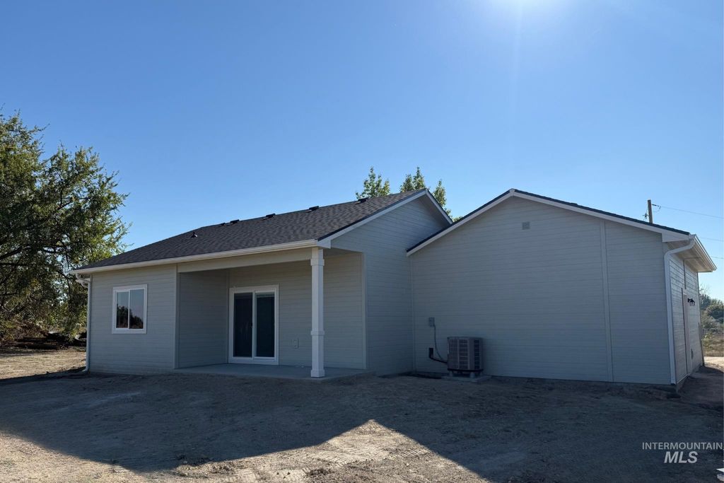 Photo of 2198 Highway 52, Payette, ID 83661 (MLS # 98965902)