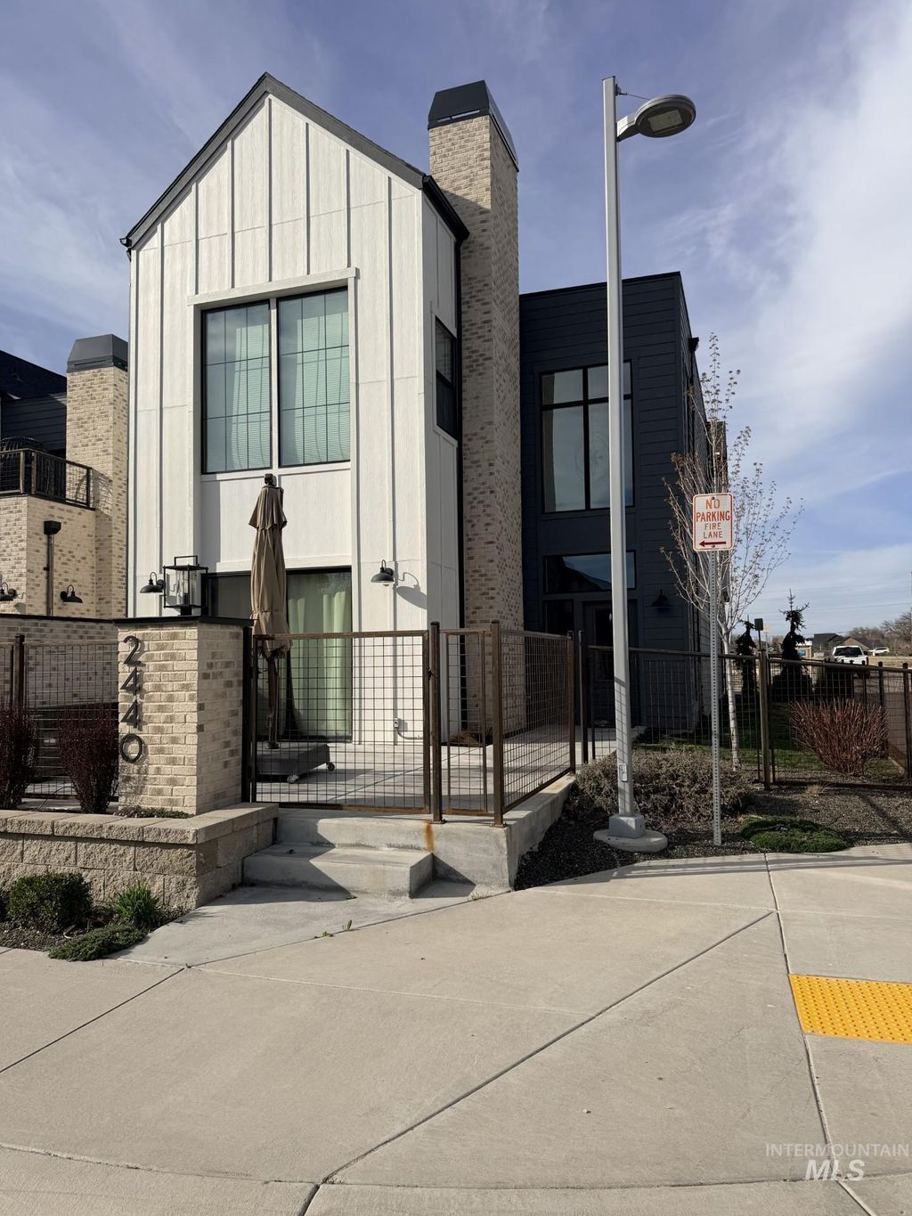 Photo of 2440 W Iron Coop Street, Eagle, ID 83616 (MLS # 98979097)