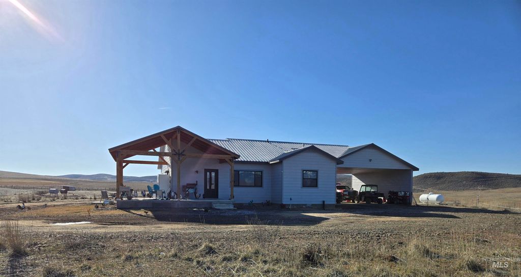 Photo of 3209 Schwenkfelder Rd, Cambridge, ID 83610 (MLS # 98972845)