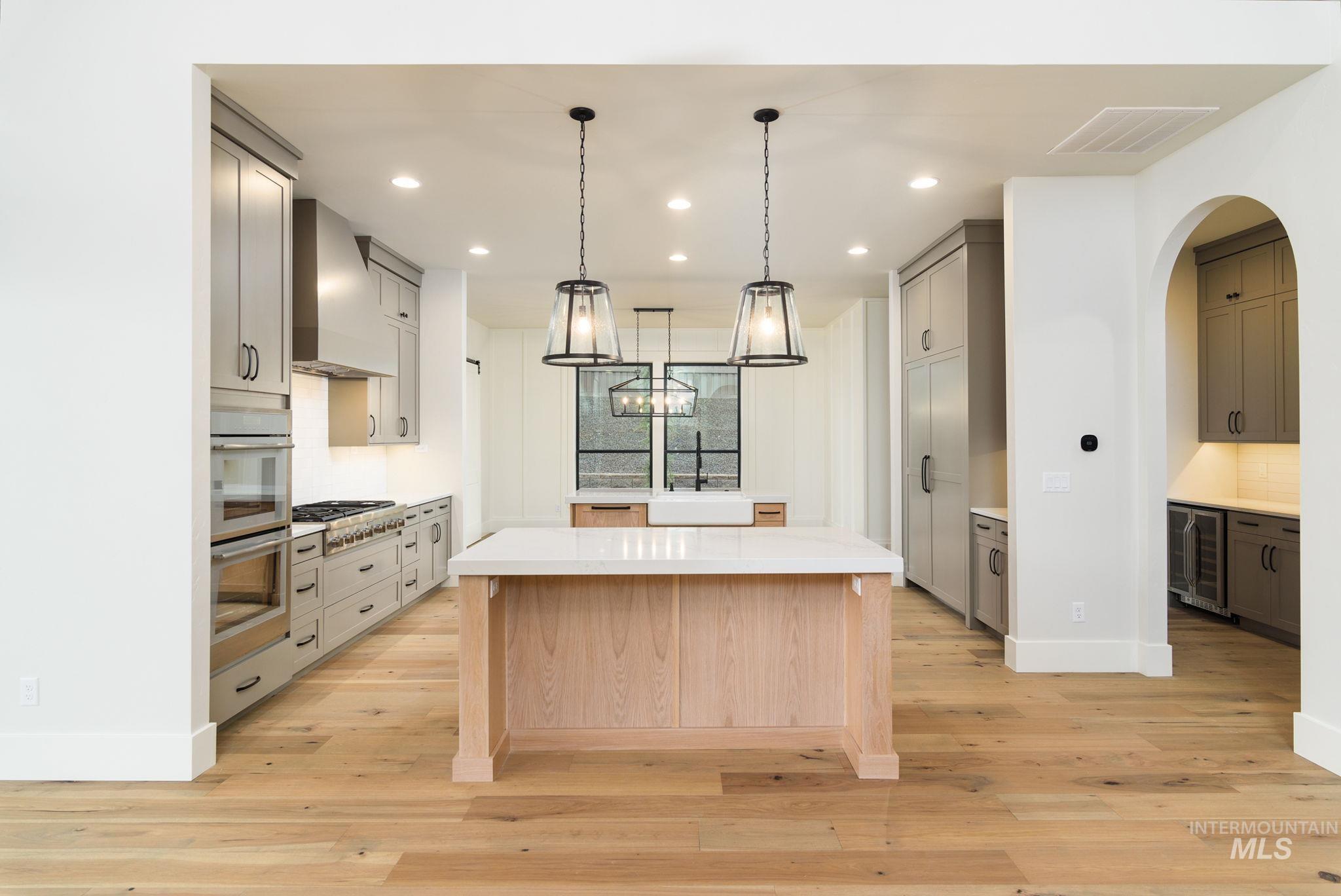 6828 S Krakauer Place