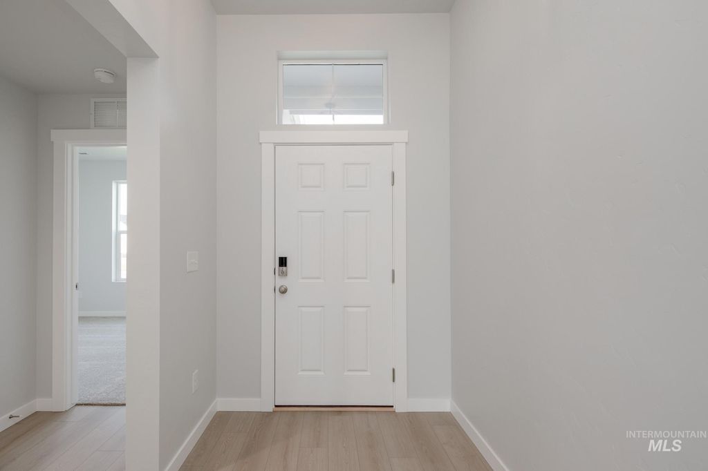 Photo of 9123 W Violet St, Nampa, ID 83687 (MLS # 98968156)